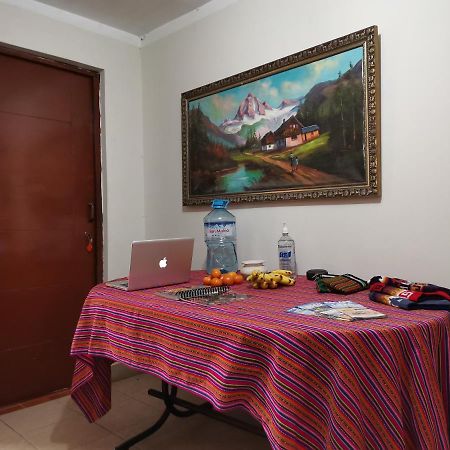 5 min Aeropuerto Bed and Breakfast Lima Exterior foto