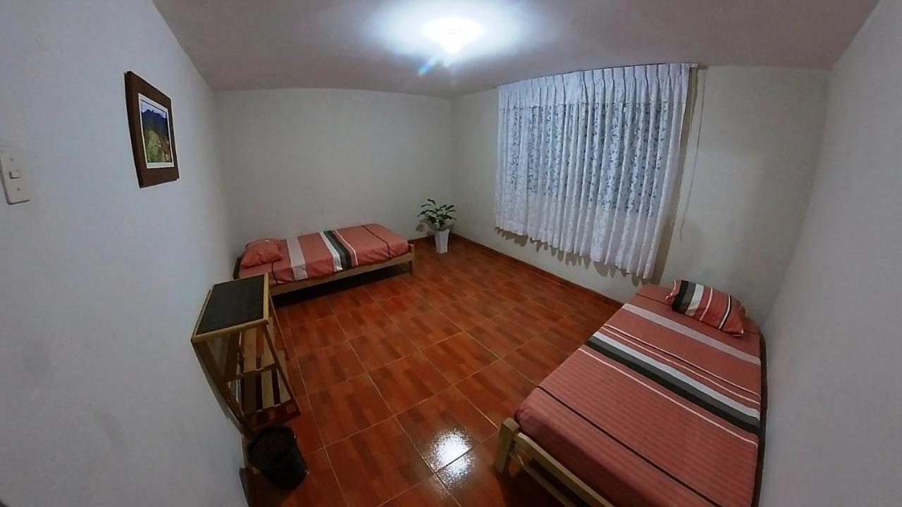 5 min Aeropuerto Bed and Breakfast Lima Exterior foto